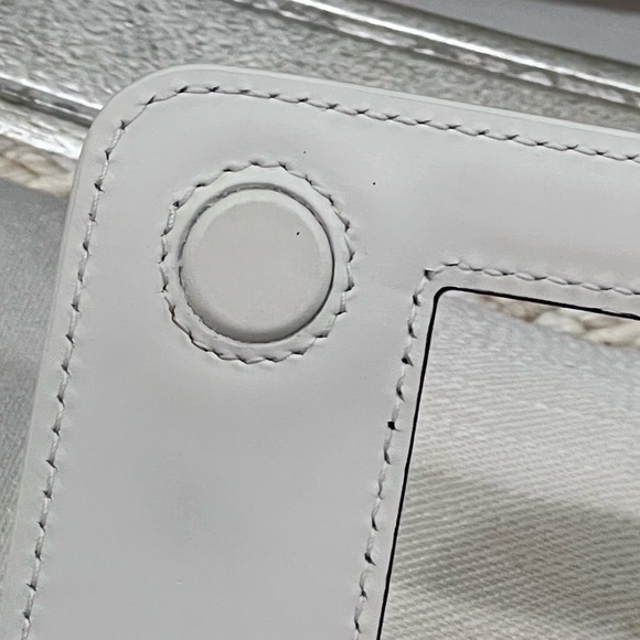 NEW Balenciaga Chain Strap Leather Bag - Picture 9 of 15